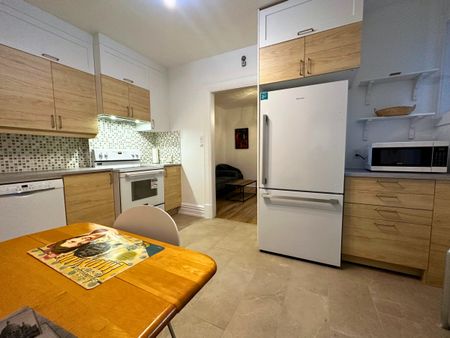 5444 Avenue Coolbrook - Photo 2
