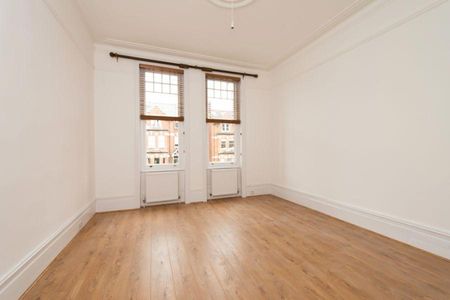 3 bedroom flat to rent - Photo 5