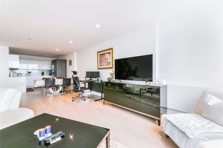 Bright and spacious 1 double bedroom 6th floor apartment to rent in Greenwich. - Photo 2