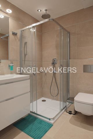 Pronájem bytu 4+kk 140 m² - Фото 3