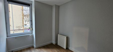 Location Appartement 4 pièces 73m² PRIVAS 07000 - Photo 3