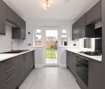 Brockworth, Yate, Bristol, Gloucestershire, BS37 - Photo 6