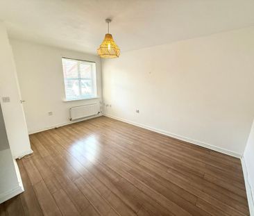 2 bedroom terraced house to rent - Photo 6