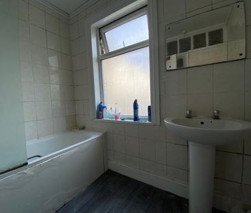 Room in a Shared House, Cranmer Road, E7 - Photo 2