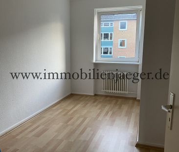 Zwischen EKZ Farmsen und Berner Au - Großzügige Etagenwohnung mit Balkon, Gäste-WC, Vollbad, 1.OG - Foto 6