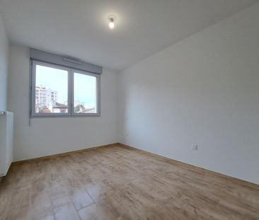 location Appartement T2 DE 46.6m² À TOULOUSE - Photo 2