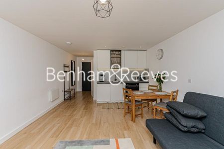 Studio to rent - Photo 3