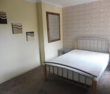 Ferrara Square - Photo 4