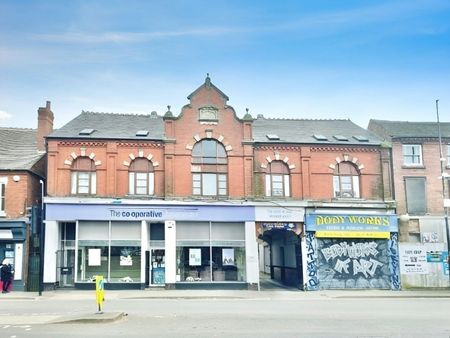 Flat to rent on - Photo 3