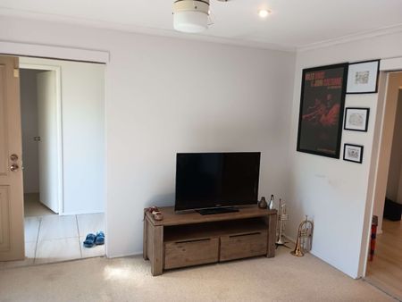 St Andrews - Photo 2