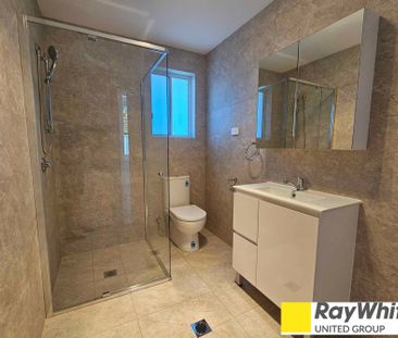 Spacious 2 Bedroom Granny Flat - Photo 4