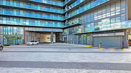 For Lease - 825 Church Street Unit# PH-202, Toronto, Ontario - Photo 3