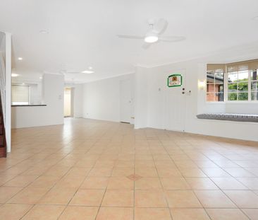 Spacious Family Living with Pool – Walk to the Broadwater & Local C... - Photo 2