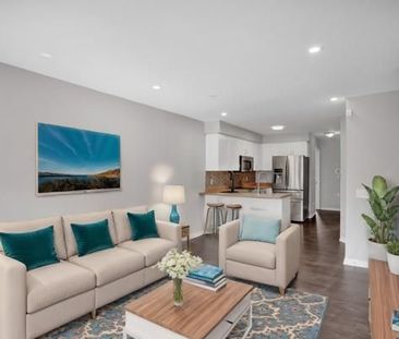 For Lease - 58 Avenue Street, Oshawa, Ontario - Photo 2