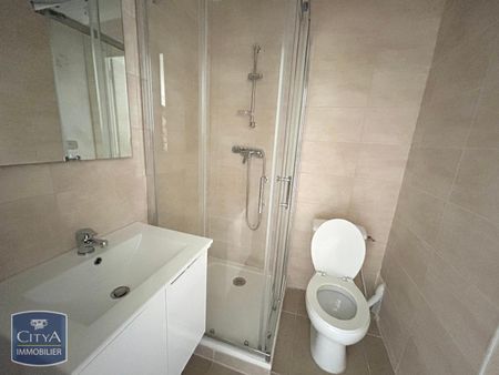 Location Appartement 2 pièces 39m² ST ETIENNE 42000 - Photo 3