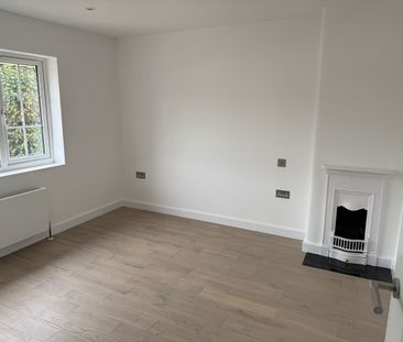 4 Bed Semi-Detached House, Halliwick Road, N10 - Photo 4