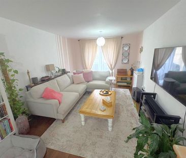 4 bedroom detached house to rent - Photo 1