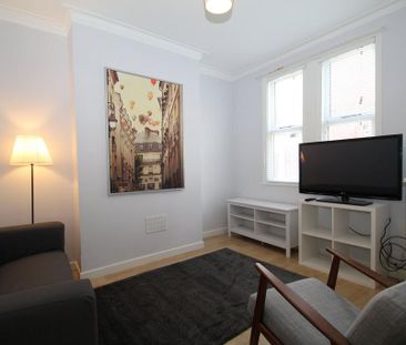 1 bedroom house of multiple occupation to rent - Photo 1