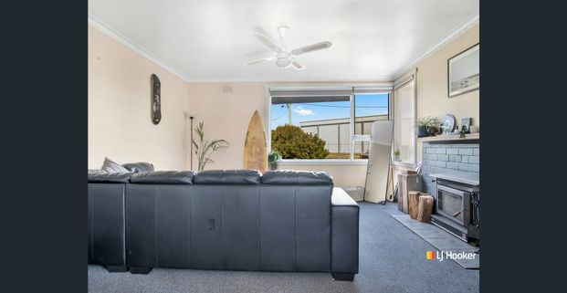 Three Bedroom Home - Photo 1