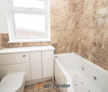 3 Bedroom House - Photo 4