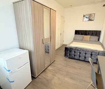 Bow Lane, Preston - Photo 1