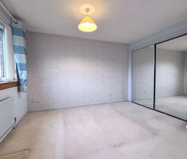 3 bedroom detached house to rent - Photo 6