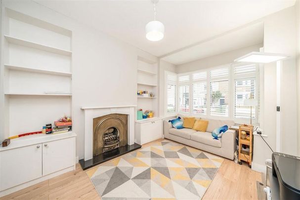 4 bedroom house to rent - Photo 1