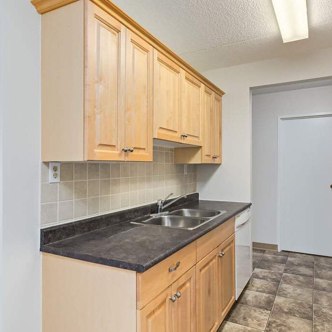 Classic Suite - 2 Bedroom - Photo 1