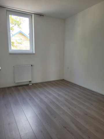 Location Appartement 4 pièces 82m² VIESLY 59271 - Photo 4