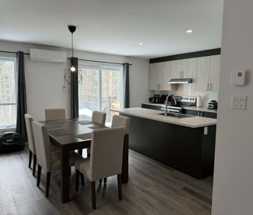 Appartement 2 Chambre Et 1 SDB - Photo 2