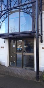 2 bedroom property to rent - Photo 3