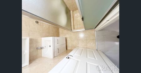 3x2 House in Thornlie! - Photo 3