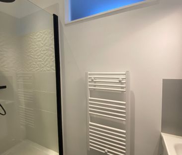 Location Appartement 2 pièces 42m² - Photo 2