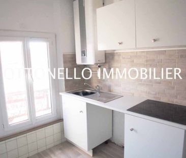 Appartement 33 m2 - 2ème étage ROQUEBRUNE SUR ARGENS - Photo 4