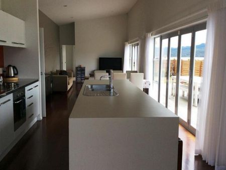 Kelly Jade - Bring your furry friends! - Photo 5