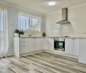 Freshly Renovated - Ready To Go! - Photo 5