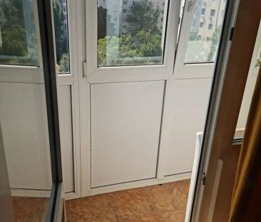 2 camere/ Victoriei/ zona centrala/ renovat/ A.C - Fotografie 3