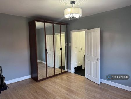 2 bedroom terraced house to rent - Photo 5