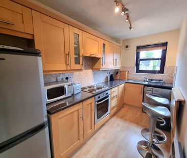 2 bedroom flat to rent - Photo 6