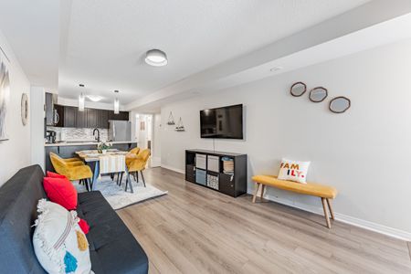 For Lease - 82 Abela Lane, Ajax, Ontario - Photo 3