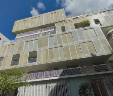 Location Appartement 2 pièces 48m² - Photo 3