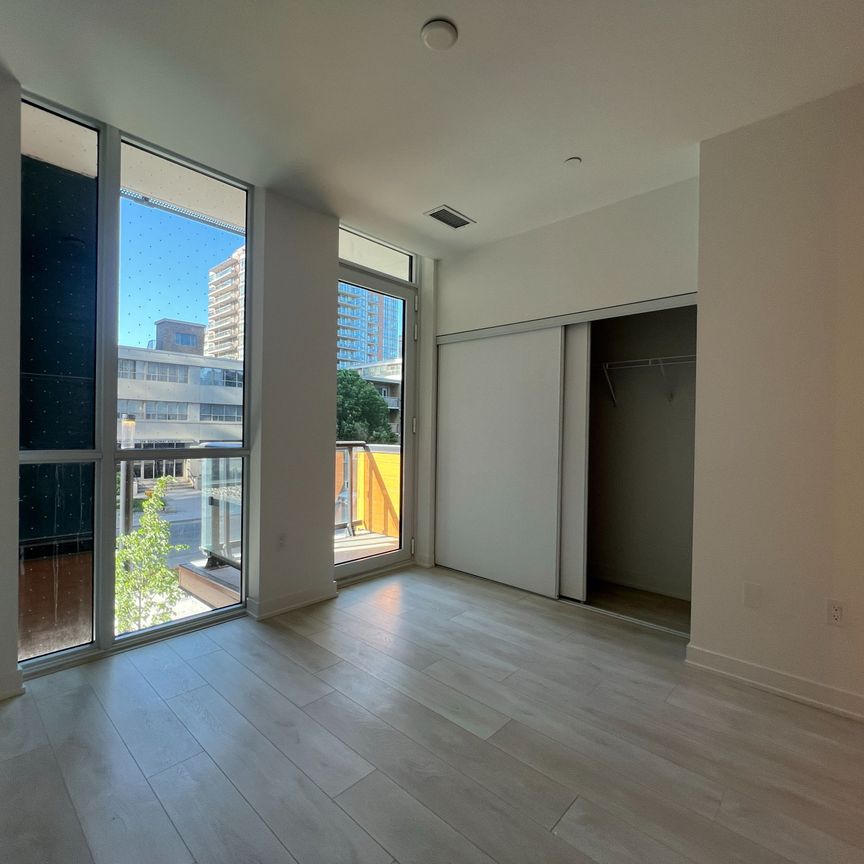 For Lease - 119 Broadway Avenue, Toronto, Ontario - Photo 1
