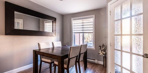 🏡 Rare sur le marché! Maison à LOUER à Ste-Dorothée. Confort et tranquillité dans un secteur prisé. - Photo 2