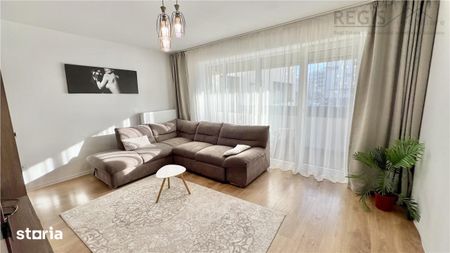 Apartament luminos si spatios Coresi Kasper - Photo 2