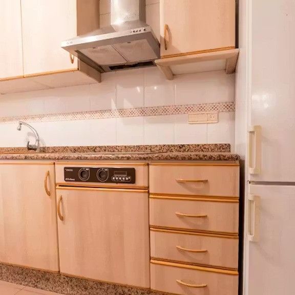 Calle Rubén Darío, Valencia, Valencian Community 46021 - Photo 1