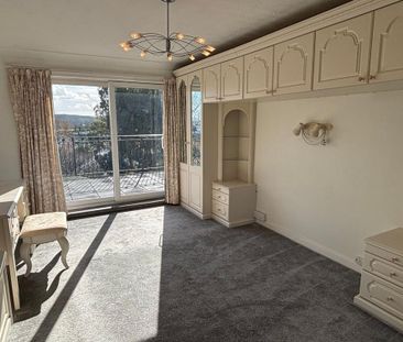 3 bedroom detached house to rent - Photo 3