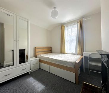 6 bedroom terraced house to rent - Photo 6