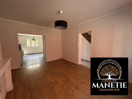 Maison mitoyenne 2 côtés Arras - Photo 1