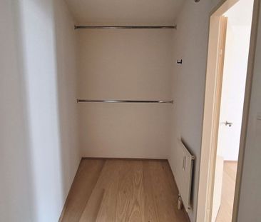 Großzügige Wohnung mit westseitigem Balkon im Servitenviertel - Photo 2