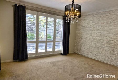 Spacious Modern Family Home in Glenfield - AVAILABLE NOW! - Photo 3